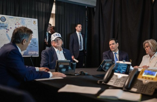 情报过滤与决策偏差：美军高层视频简报的隐忧分析