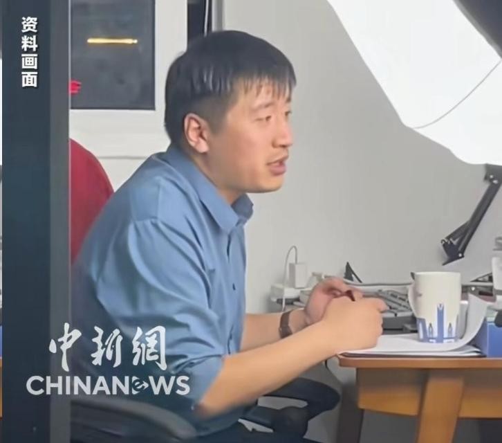 导师陨落与行业反思:为何说张雪峰构建的认知护城河难以逾越? 教育招生