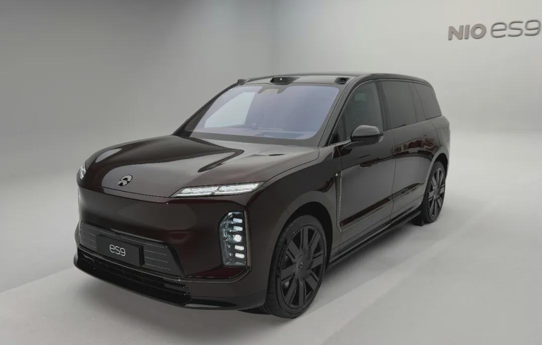  硬核拆解蔚来ES9：5365mm车身背后的技术博弈与高端纯电的市场赌注 汽车科技