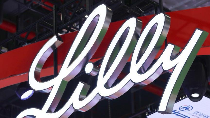  跨越学科边界：跨国药企在中国的AI药物研发新棋局 新闻