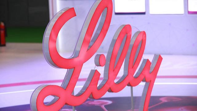  跨越学科边界：跨国药企在中国的AI药物研发新棋局 新闻