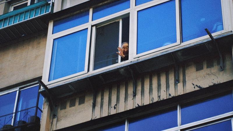  技术破局：具身智能数据荒漠中的「真实家庭」矿脉 IT技术