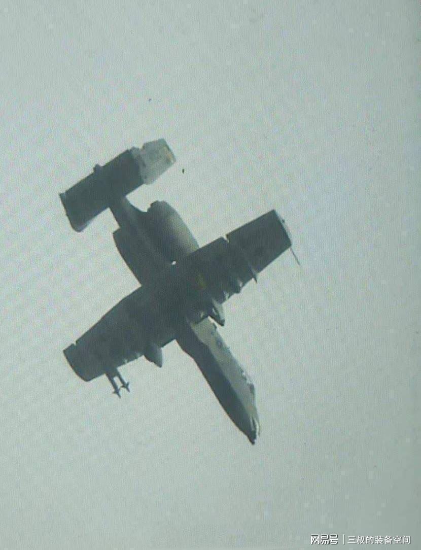  技术复盘：当F-15E折戟伊朗——空战生存法则的硬核拆解 新闻
