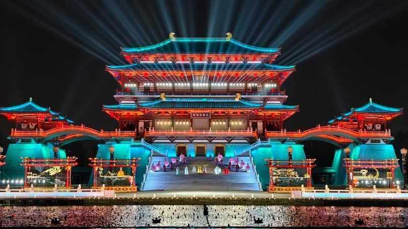  从“花海打卡”到“沉浸消费”：三秦文旅春日经济的技术驱动与模式创新 新闻 从“花海打卡”到“沉浸消费”：三秦文旅春日经济的技术驱动与模式创新 新闻